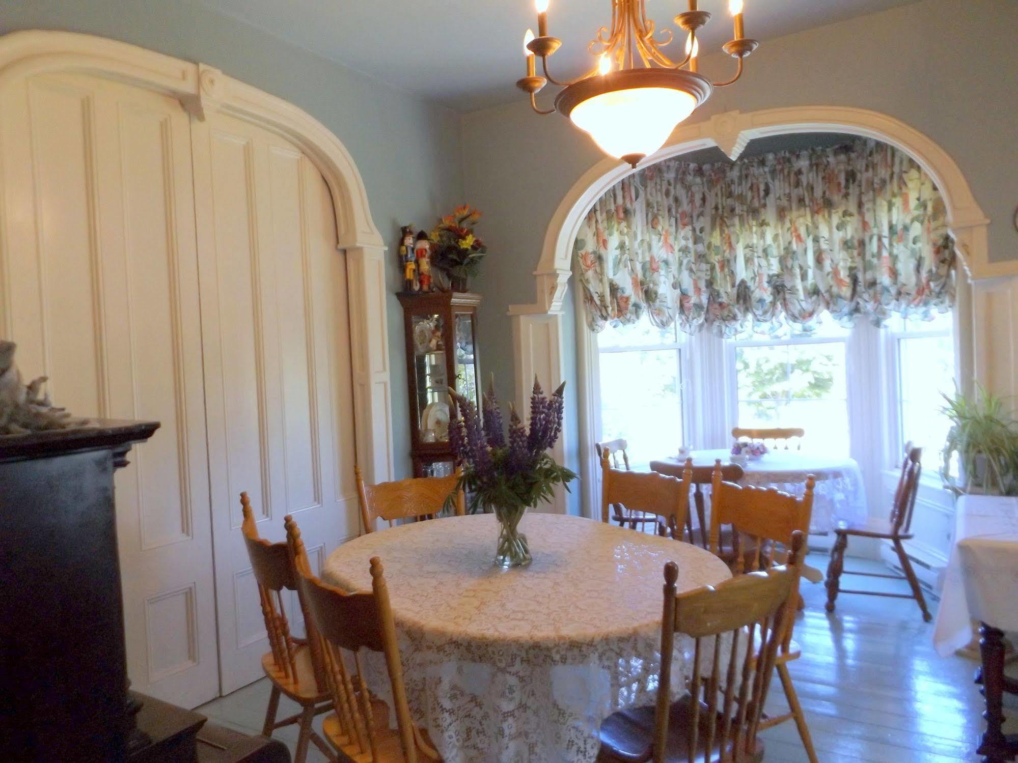 Lords Cove Deer Island Inn מראה חיצוני תמונה