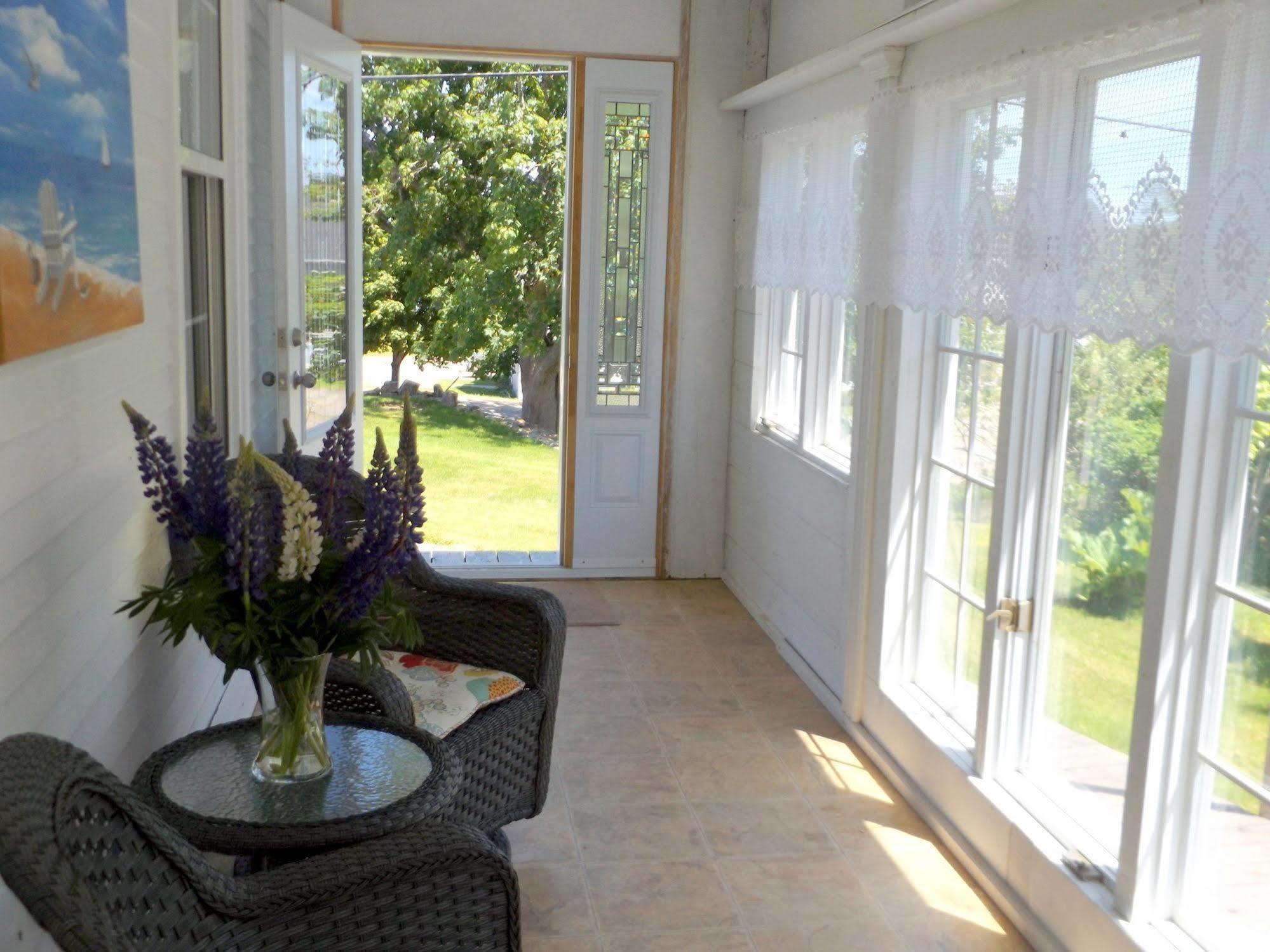Lords Cove Deer Island Inn מראה חיצוני תמונה
